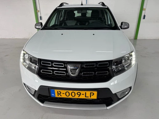 Dacia Logan - Afbeelding 11 van 30