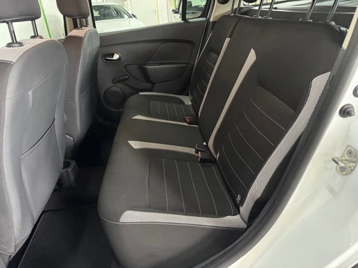 Dacia Logan - Afbeelding 24 van 30