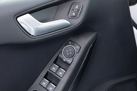 Ford Fiesta - Afbeelding 8 van 30