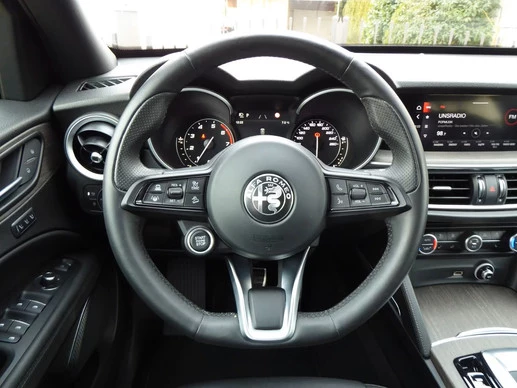 Alfa Romeo Stelvio - Afbeelding 12 van 24