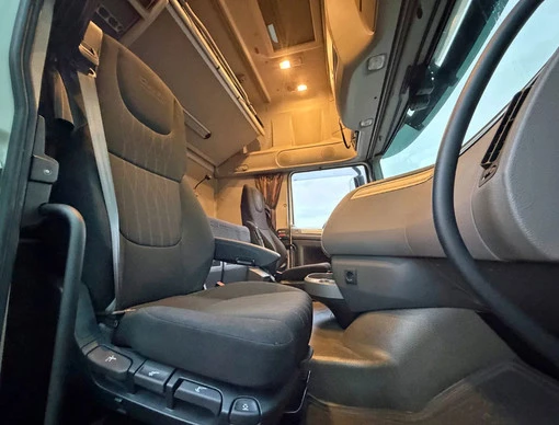 DAF XF 450 - Afbeelding 16 van 25