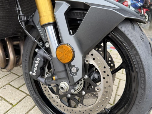 Suzuki GSX - Afbeelding 17 van 19