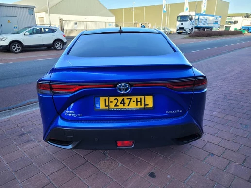 Toyota Mirai - Afbeelding 4 van 30