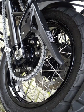 Benelli TRK - Afbeelding 15 van 17