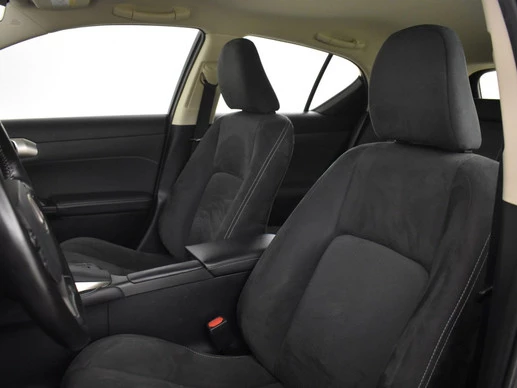 Lexus CT - Afbeelding 16 van 29