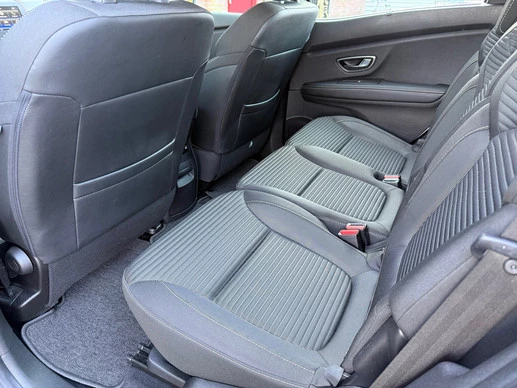 Renault Scénic - Afbeelding 16 van 30