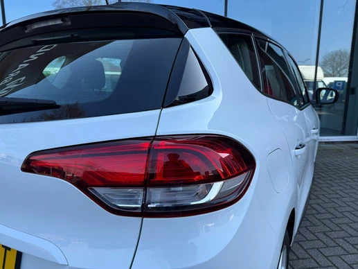 Renault Scénic - Afbeelding 27 van 30