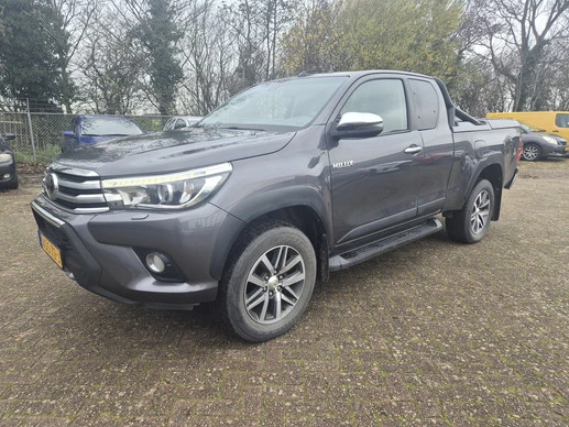 Toyota Hilux - Afbeelding 1 van 16