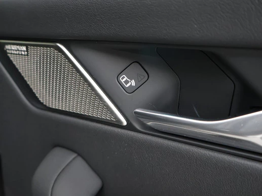 Jaguar I-PACE - Afbeelding 27 van 30