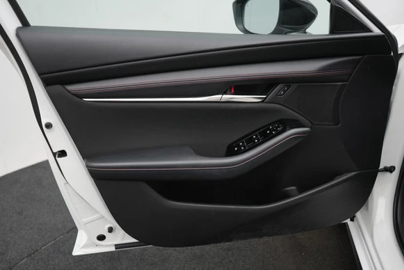 Mazda 3 - Afbeelding 11 van 30