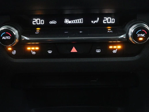 Mazda CX-30 - Afbeelding 29 van 30