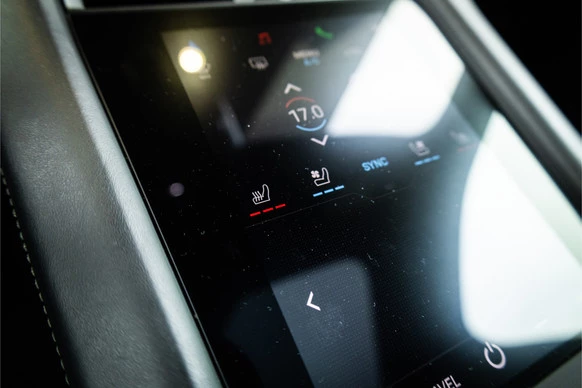 Porsche Taycan - Afbeelding 15 van 30