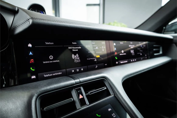 Porsche Taycan - Afbeelding 19 van 30