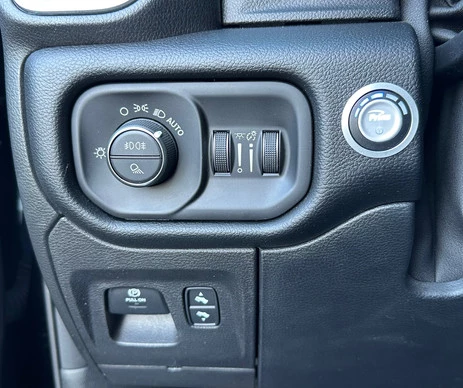 Dodge Ram 1500 - Afbeelding 26 van 30