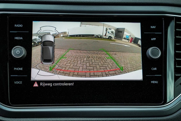 Volkswagen T-Roc - Afbeelding 22 van 30