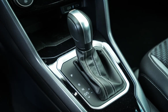 Volkswagen T-Roc - Afbeelding 26 van 30