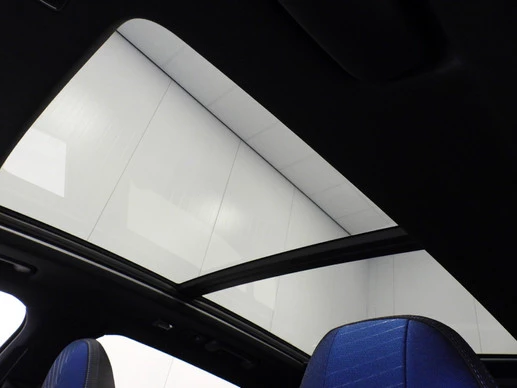 Lynk & Co 01 - Afbeelding 23 van 30