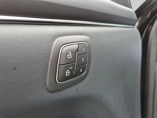 Ford Mustang Mach-E - Afbeelding 5 van 30