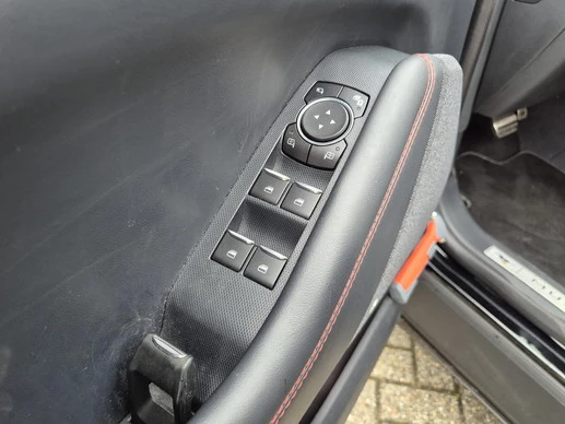 Ford Mustang Mach-E - Afbeelding 6 van 30