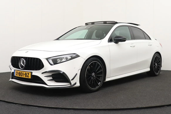 Mercedes-Benz A-Klasse - Afbeelding 1 van 30