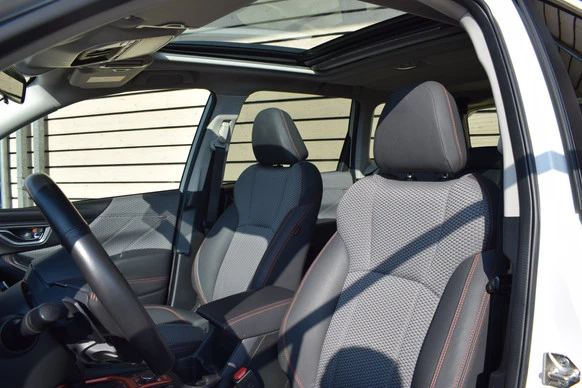 Subaru Forester - Afbeelding 10 van 30