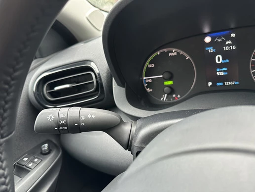 Mazda 2 Hybrid - Afbeelding 13 van 27