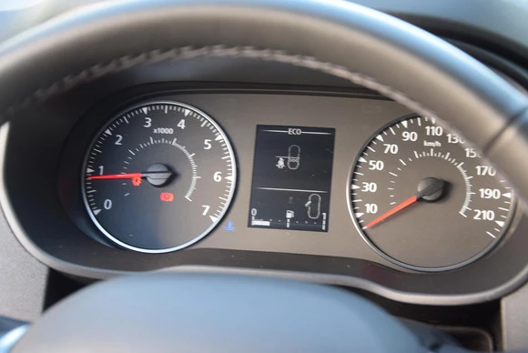 Dacia Duster - Afbeelding 16 van 30