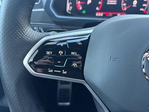 Volkswagen Tiguan - Afbeelding 17 van 30