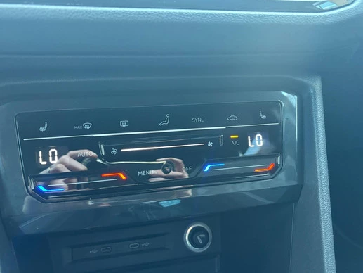 Volkswagen Tiguan - Afbeelding 24 van 30