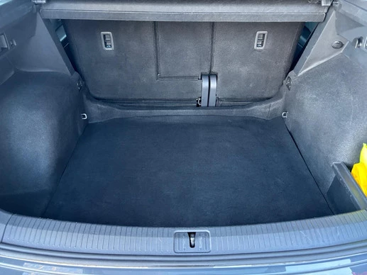 Volkswagen Tiguan - Afbeelding 29 van 30