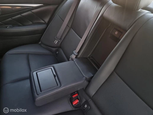 Infiniti Q - Afbeelding 29 van 30