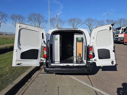 Peugeot Partner - Afbeelding 9 van 12