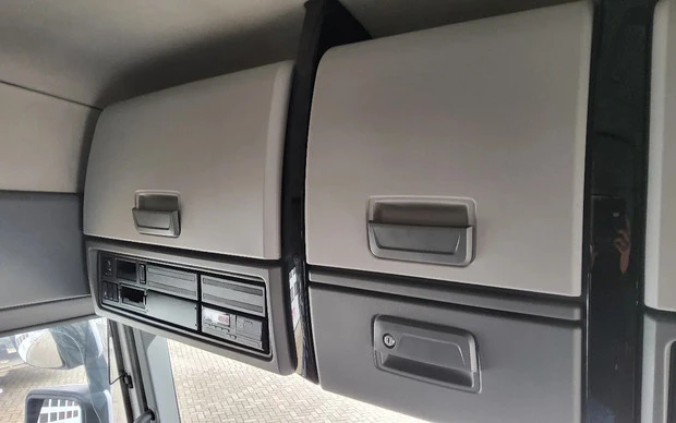 Renault T HIGH 480 - Afbeelding 29 van 30