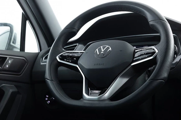 Volkswagen Tiguan - Afbeelding 16 van 30