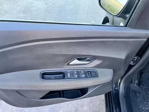 Dacia Sandero - Afbeelding 16 van 30