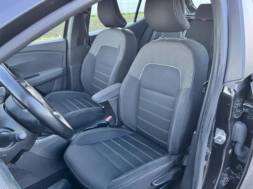 Dacia Sandero - Afbeelding 17 van 30