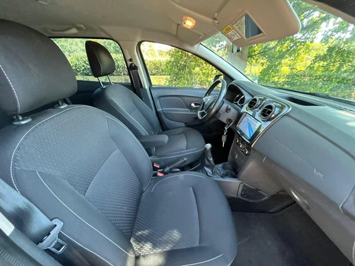 Dacia Logan - Afbeelding 9 van 16