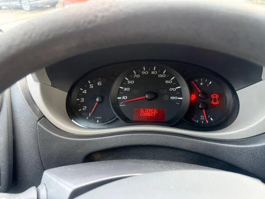 Nissan NV400 - Afbeelding 13 van 14