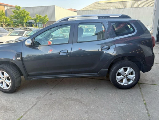 Dacia Duster - Afbeelding 4 van 14
