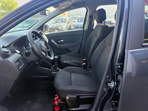 Dacia Duster - Afbeelding 8 van 14