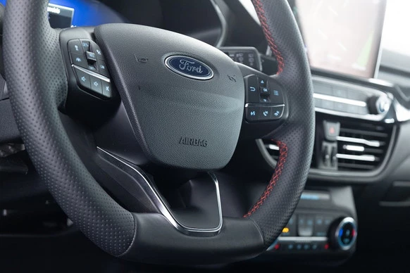 Ford Kuga - Afbeelding 11 van 30