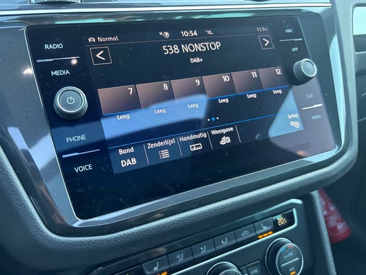 Volkswagen Tiguan - Afbeelding 12 van 26