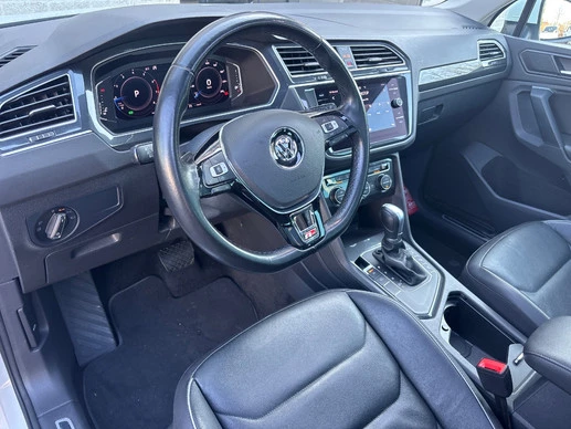 Volkswagen Tiguan - Afbeelding 16 van 26