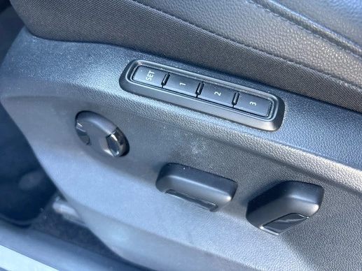 Volkswagen Tiguan - Afbeelding 18 van 26