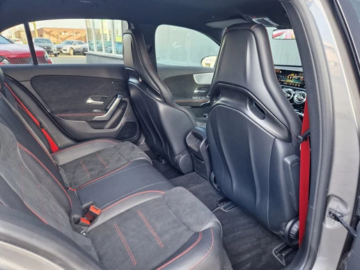 Mercedes-Benz A-Klasse - Afbeelding 14 van 30