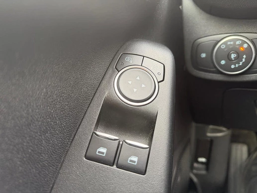 Ford Fiesta - Afbeelding 17 van 30