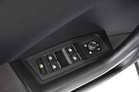 Volkswagen T-Roc - Afbeelding 11 van 22