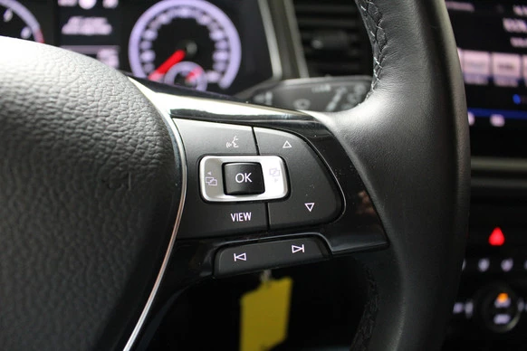 Volkswagen T-Roc - Afbeelding 15 van 22