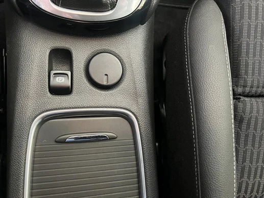 Opel Astra - Afbeelding 17 van 26