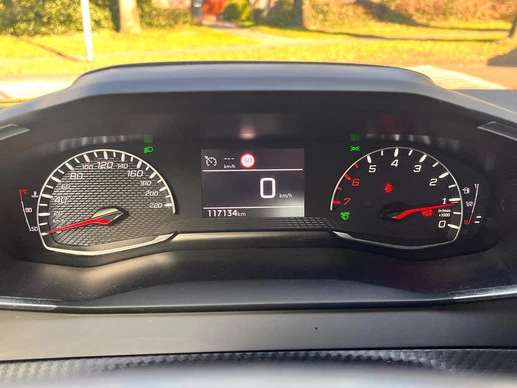 Peugeot 2008 - Afbeelding 15 van 30